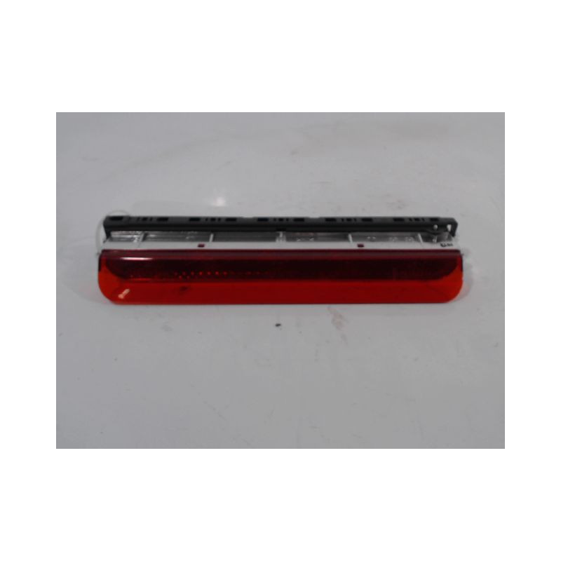 FEUX STOP SUPPLEMENTAIRE FIAT 500 2007-