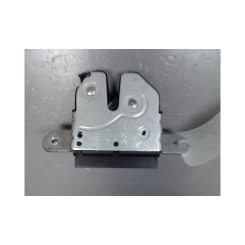 SERRURE HAYON  OPEL CORSA 2010-