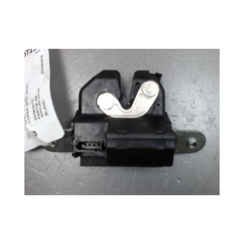 SERRURE HAYON  OPEL CORSA 2010-