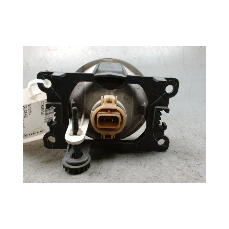 PHARE ANTIBROUILLARD AVANT DROIT CITROEN DS3