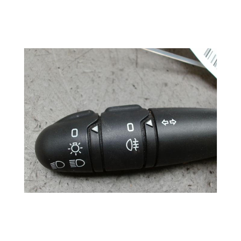 COMMANDE CLIGNOTANT RENAULT CLIO II CAMPUS 06-