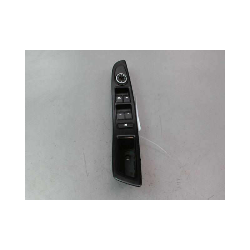 COMMANDE LEVE-GLACE PORTE AVG HYUNDAI I20