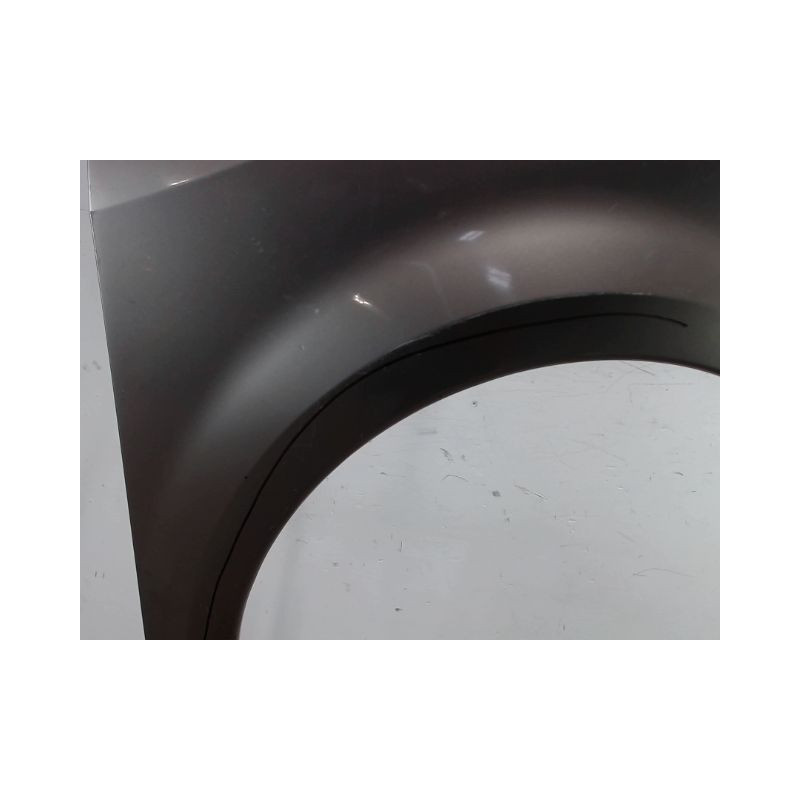 AILE AVANT DROIT RENAULT MODUS LONGUE 2008-