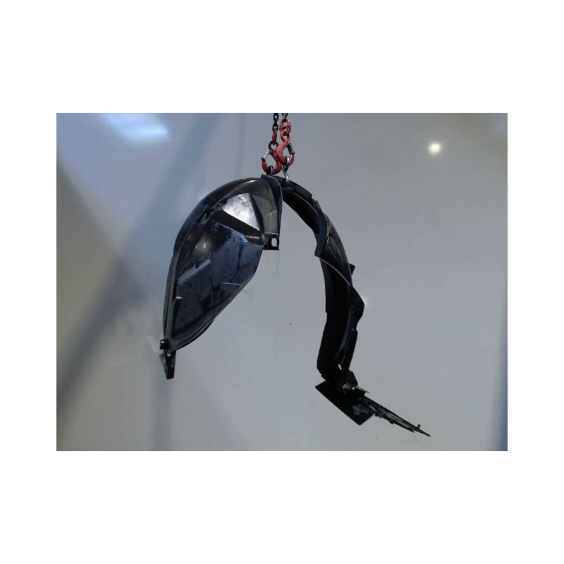 PARE-BOUE AVANT GAUCHE DACIA SANDERO 2008-