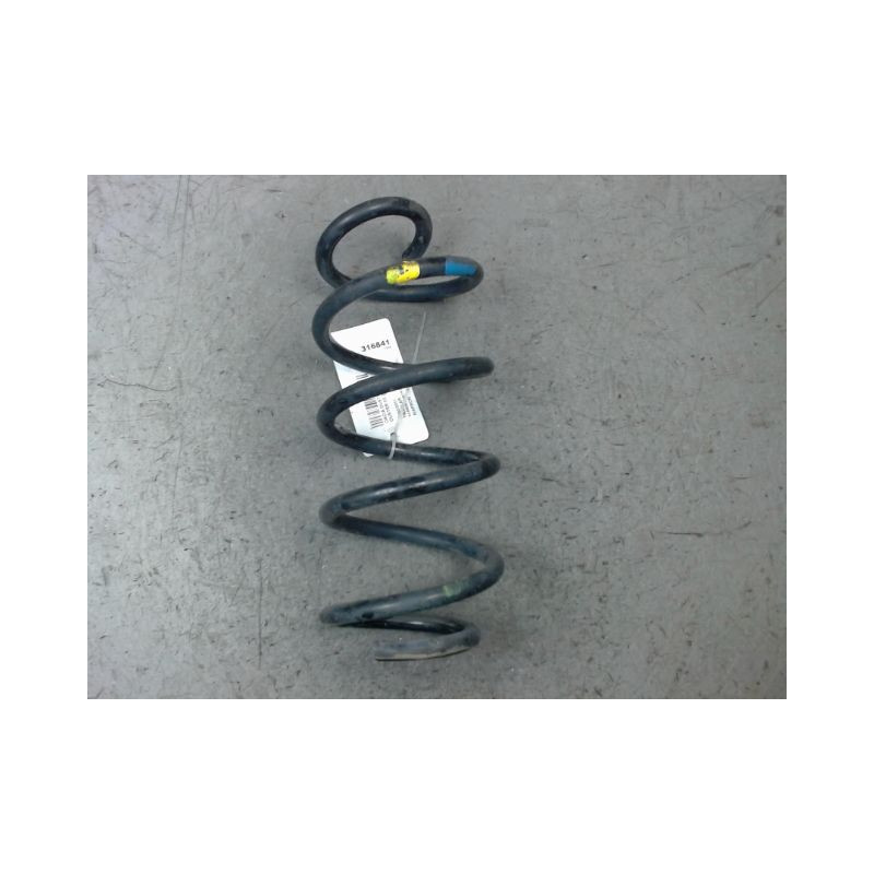 RESSORT AMORTISSEUR ARRIERE DROIT DACIA DUSTER 2010-