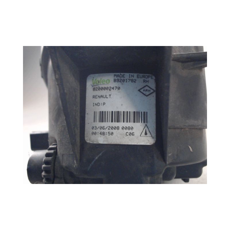 PHARE ANTIBROUILLARD AVANT DROIT RENAULT CLIO