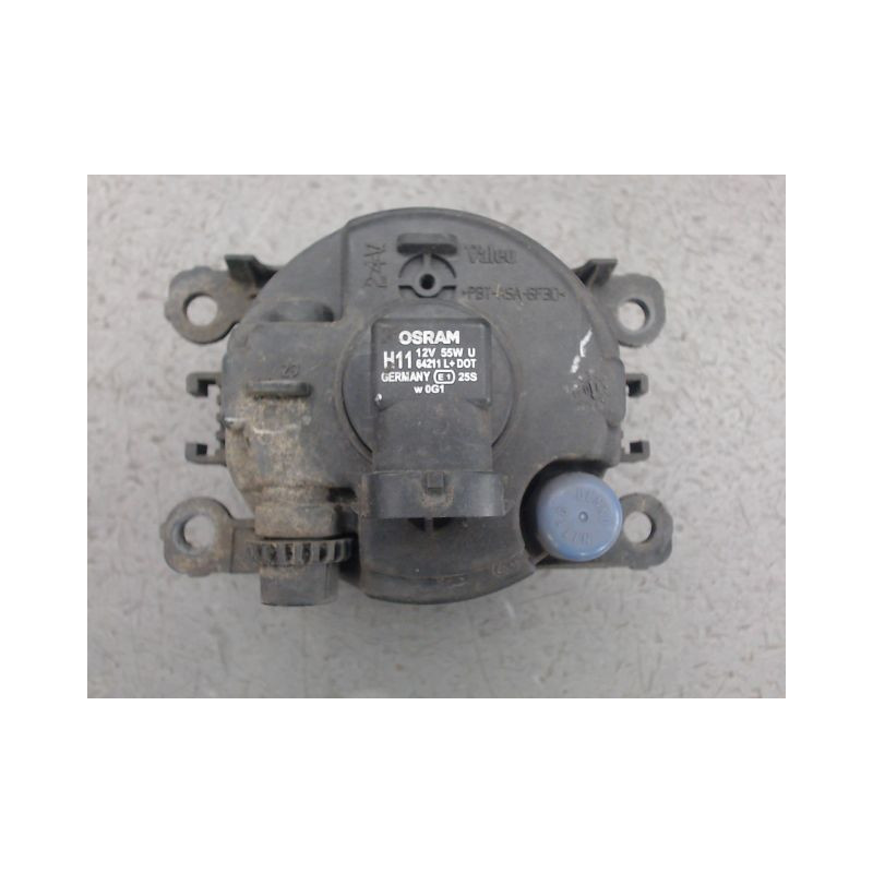 PHARE ANTIBROUILLARD AVANT DROIT FORD FIESTA