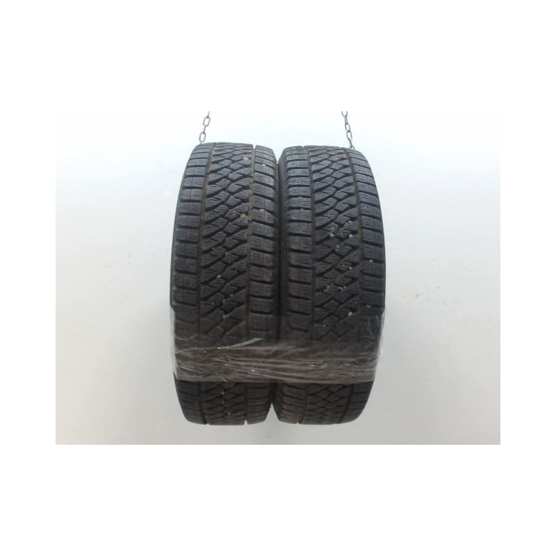 Paire de pneus BRIDGESTONE BLIZZAK 215 70 15 109 R