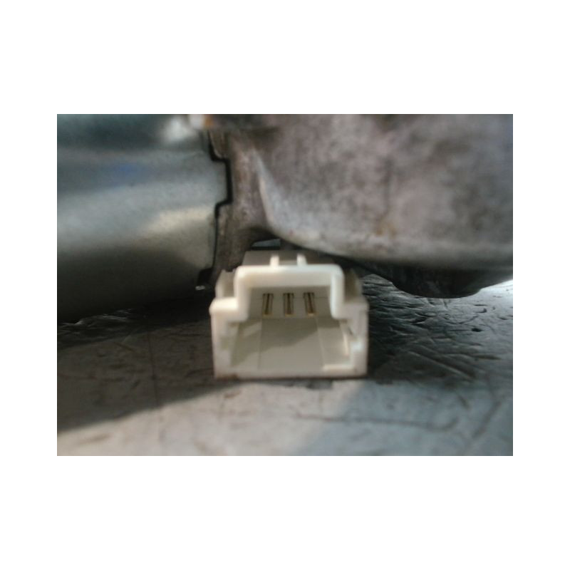 MOTEUR ESSUIE-GLACE ARRIERE RENAULT TWINGO II