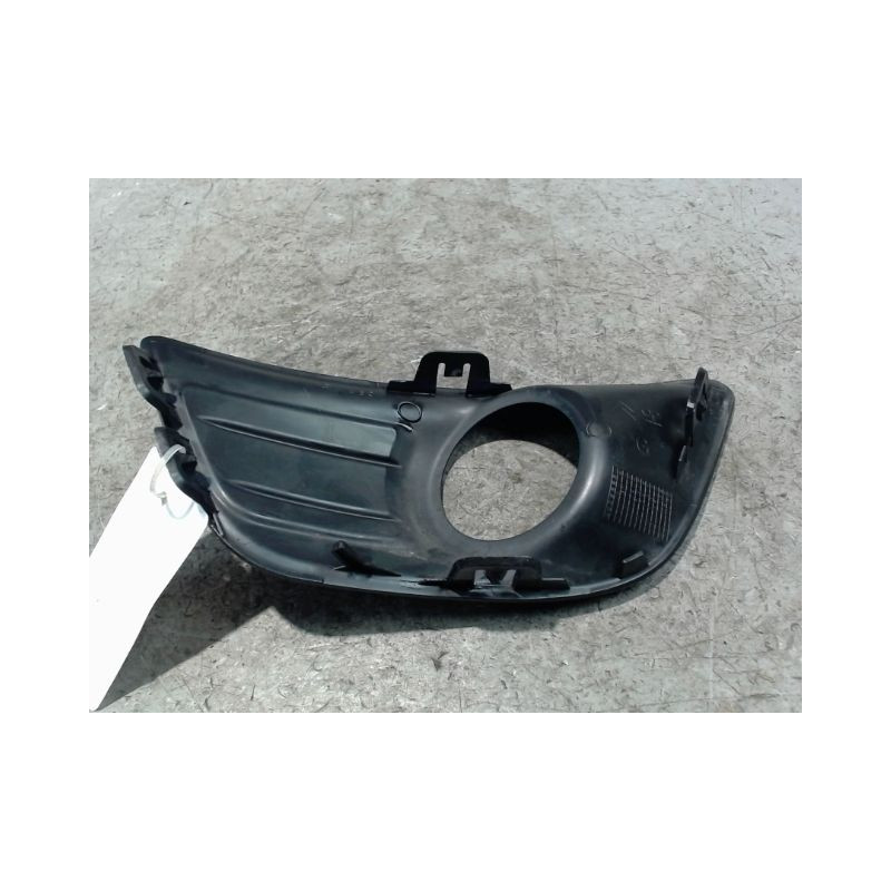 OBTURATEUR PHARE ADDITIONNEL PARE-CHOC AVG CITROEN C4 2008-