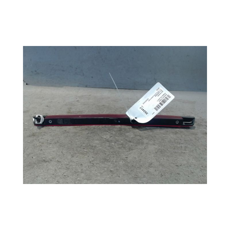 FEUX STOP SUPPLEMENTAIRE SKODA FABIA 2007-