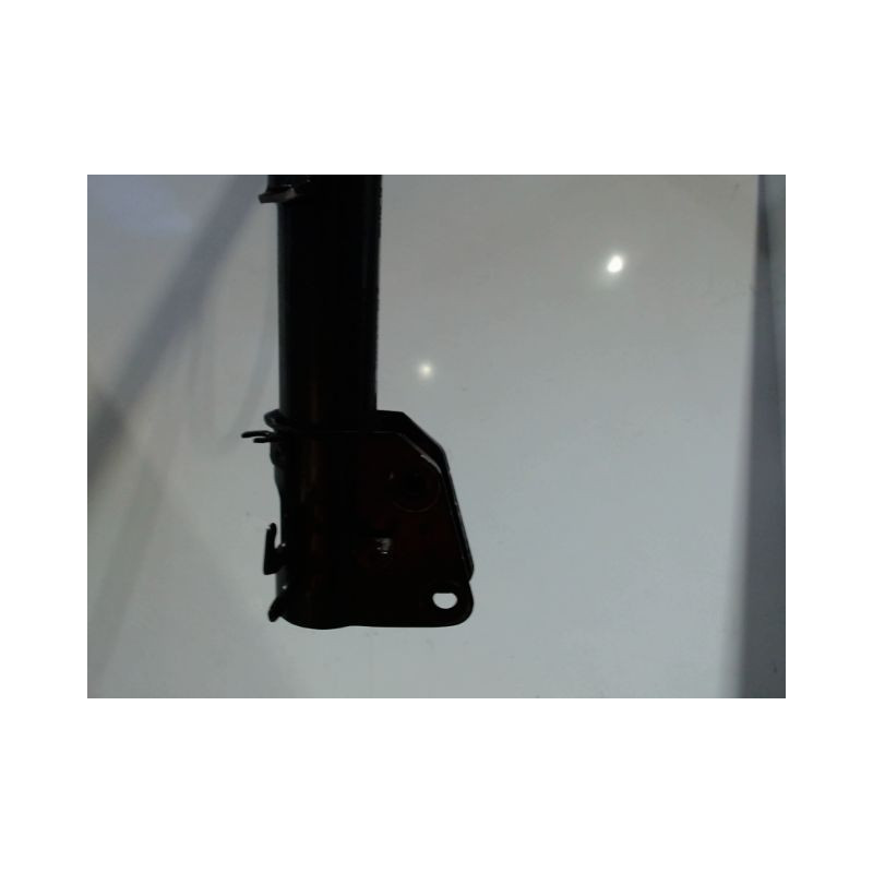 AMORTISSEUR AVANT DROIT RENAULT MASTER