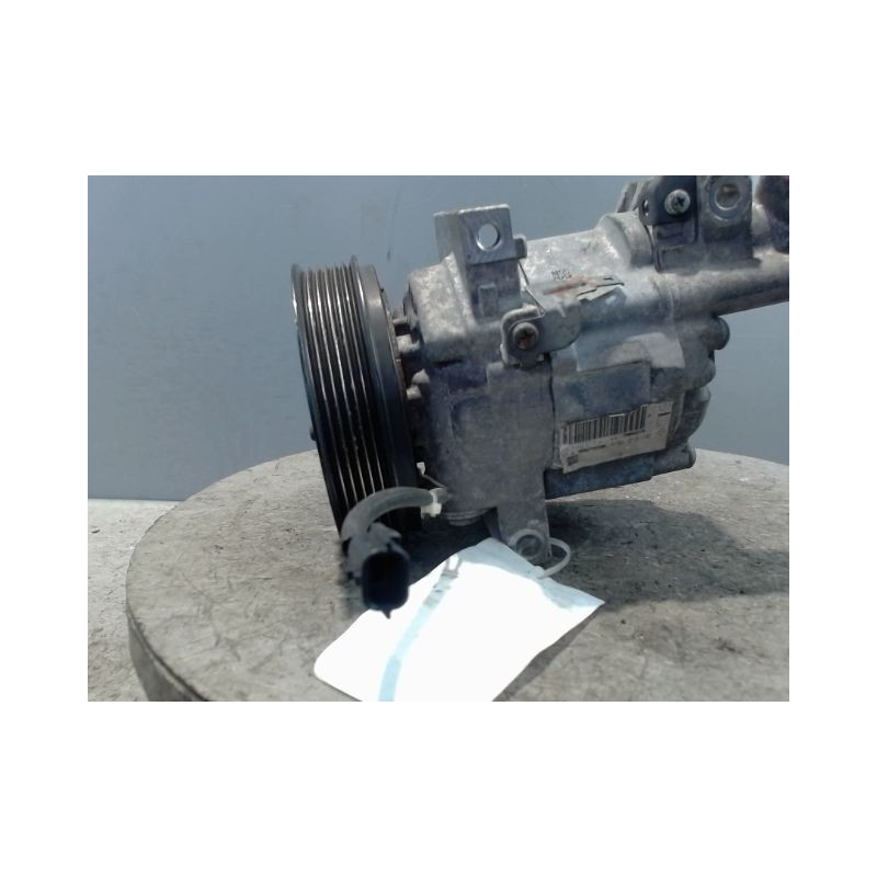 COMPRESSEUR AIR CONDITIONNE DACIA SANDERO 2008-