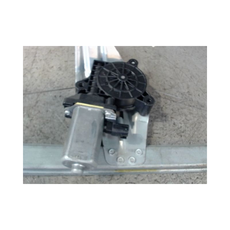 MECANISME+MOTEUR LEVE-GLACE AVANT GAUCHE DACIA SANDERO 2008-