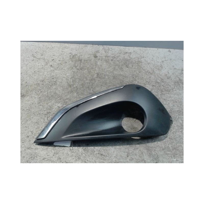 OBTURATEUR PHARE ADDITIONNEL PARE-CHOC AVG PEUGEOT 208
