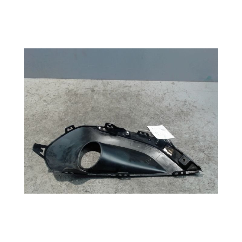 OBTURATEUR PHARE ADDITIONNEL PARE-CHOC AVG PEUGEOT 208