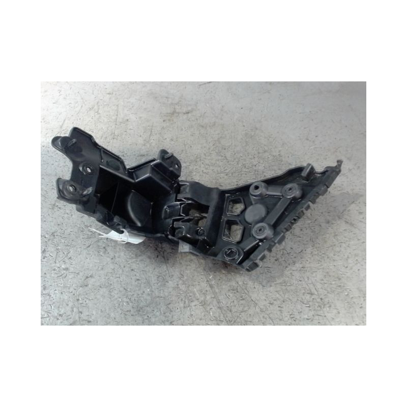 SUPPORT PARE-CHOC ARD RENAULT CLIO IV