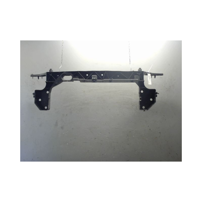 FACE AVANT RENAULT CLIO