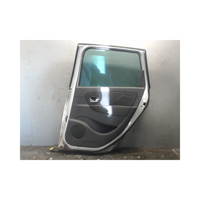 PORTE ARRIERE DROIT RENAULT MEGANE