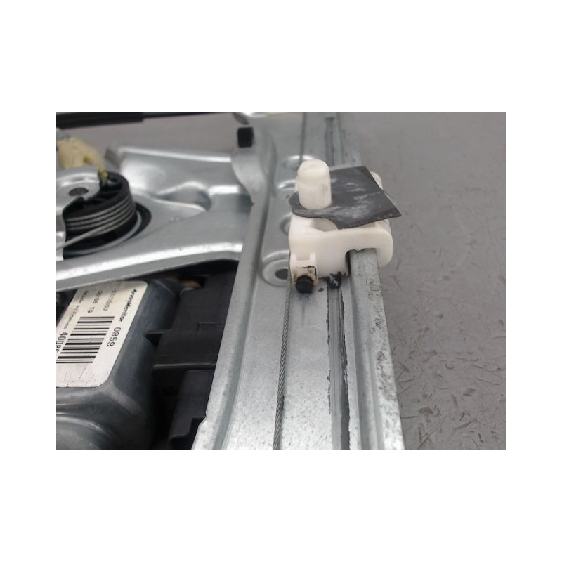 MECANISME LEVE-GLACE AVANT DROIT RENAULT CLIO