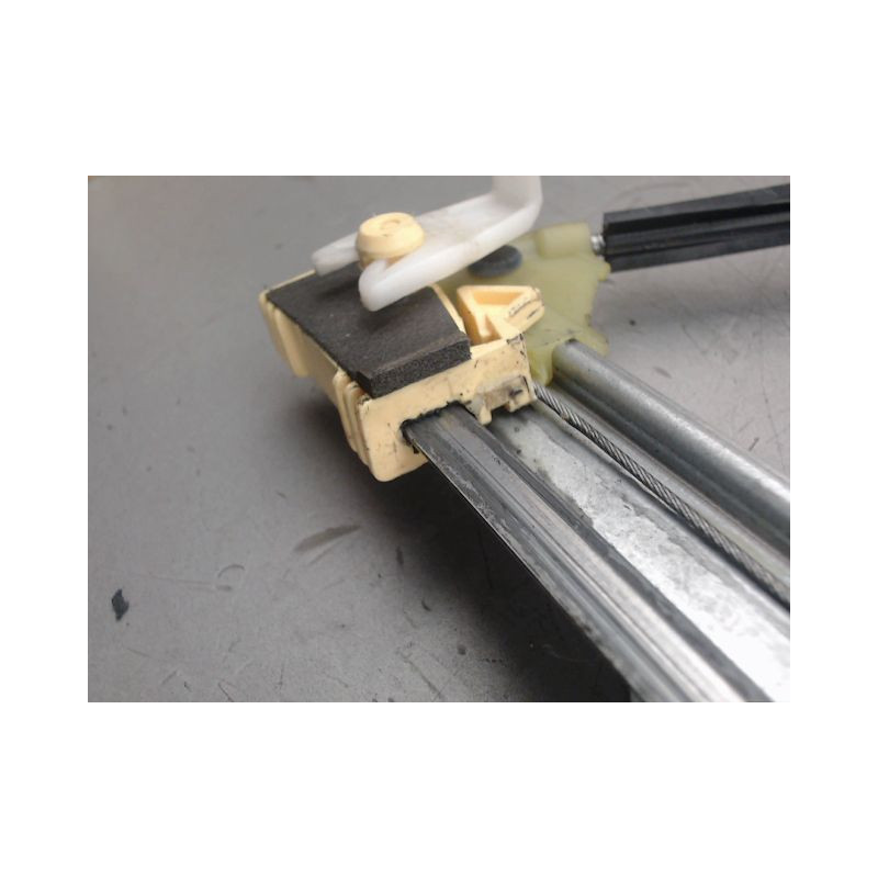 MECANISME LEVE-GLACE AVANT DROIT RENAULT CLIO