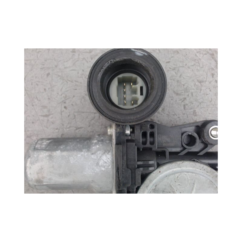 MECANISME LEVE-GLACE AVANT GAUCHE SUZUKI SWIFT