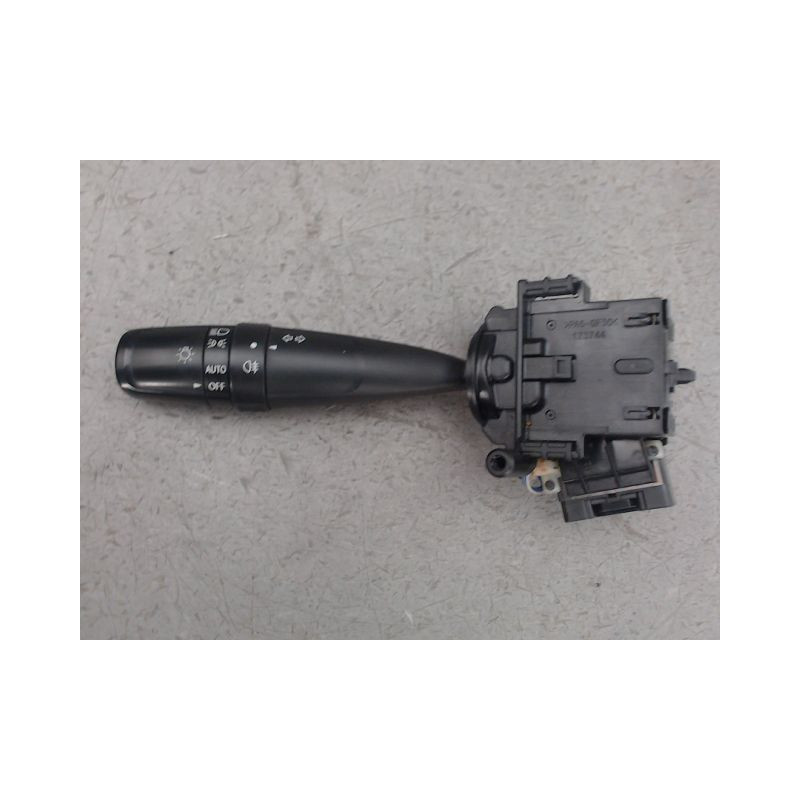 COMMANDE CLIGNOTANT SUZUKI SWIFT