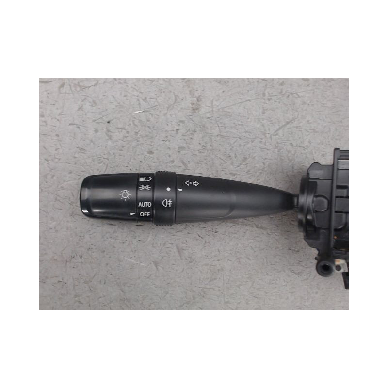 COMMANDE CLIGNOTANT SUZUKI SWIFT