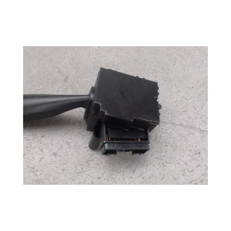 COMMANDE ESSUIE GLACE SUZUKI SWIFT