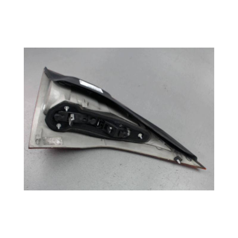 FEU ARRIERE GAUCHE  RENAULT MEGANE