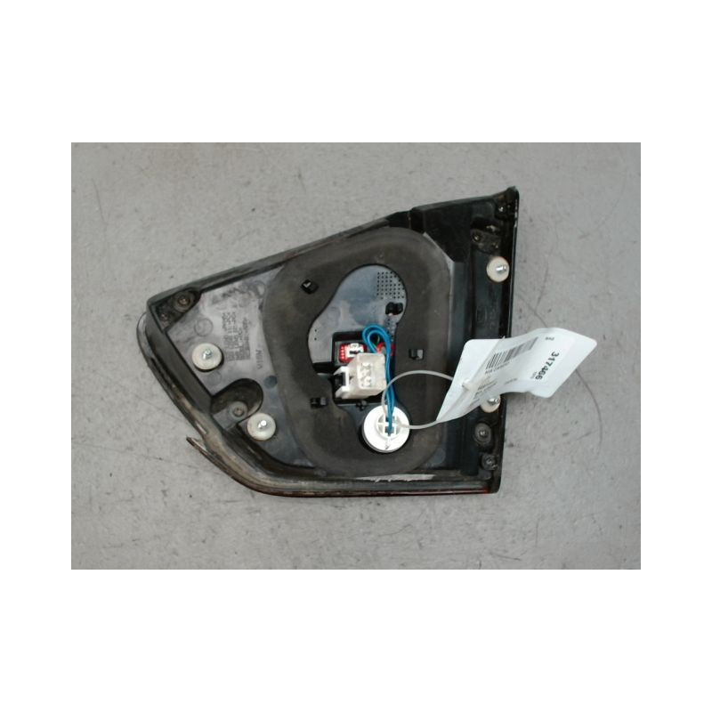 FEU ARRIERE INTERIEUR GAUCHE KIA CARENS