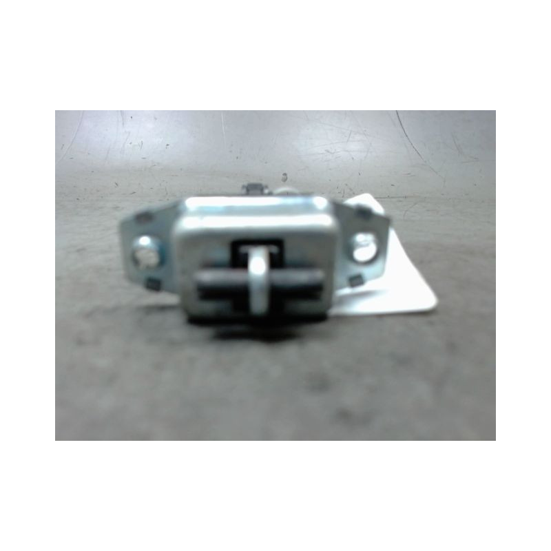 TIRANT PORTE ARD SUZUKI SWIFT