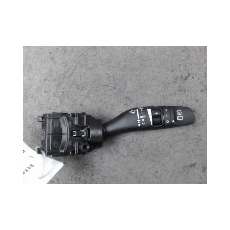 COMMANDE ESSUIE GLACE KIA CARENS
