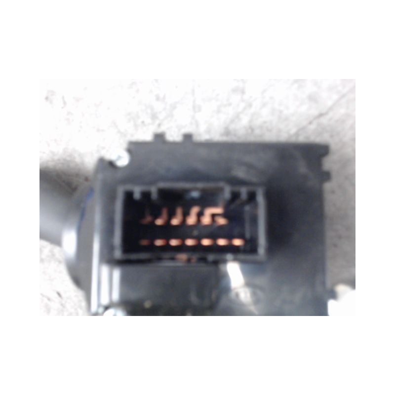 COMMANDE ESSUIE GLACE KIA CARENS