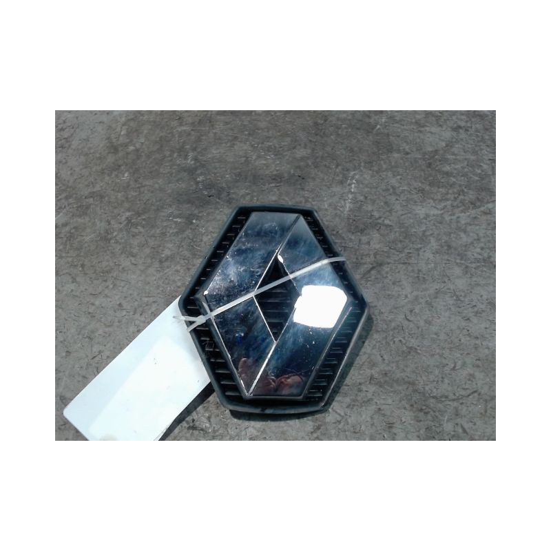 SIGLE CALANDRE RENAULT MASTER