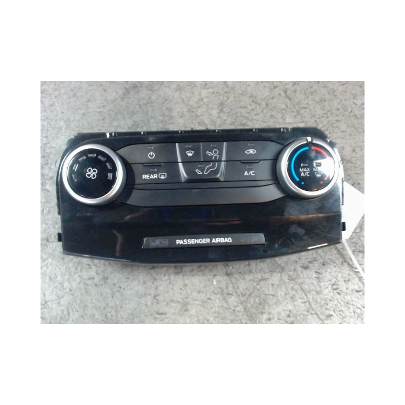 COMMANDE DE CHAUFFAGE FORD PUMA