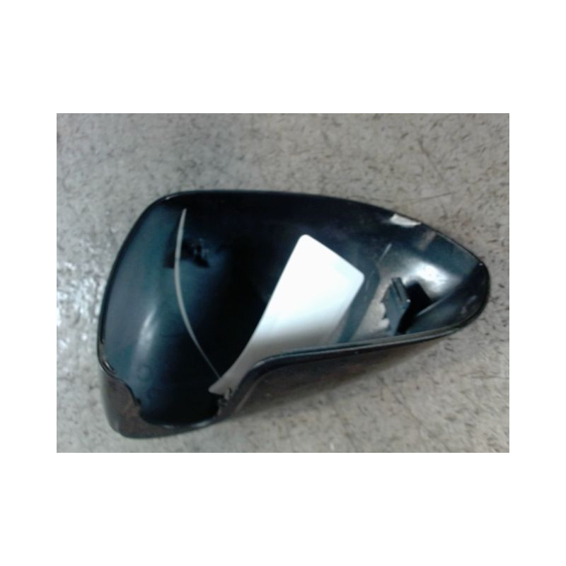 CARENAGE RETROVISEUR EXTERIEUR DROIT OPEL CORSA 2010-