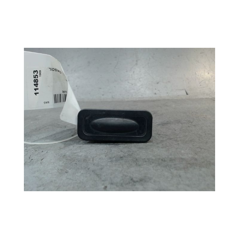 POIGNEE EXTERIEURE HAYON RENAULT CAPTUR