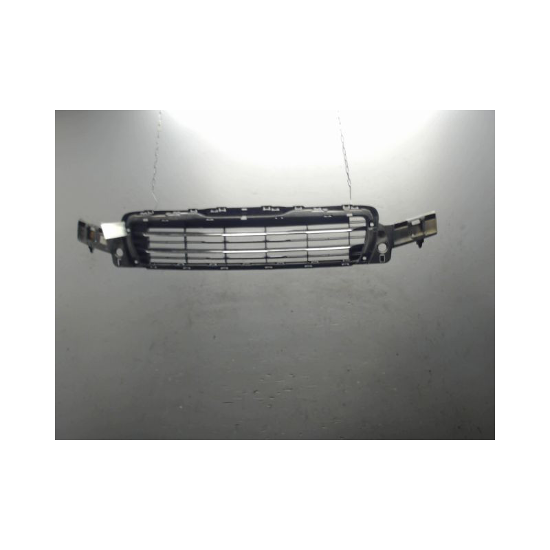 GRILLE PARE-CHOC AVANT PEUGEOT 3008