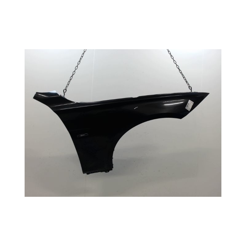 AILE AVANT DROIT BMW SERIE 3 BERL. VI (F30/F80) 2011-...