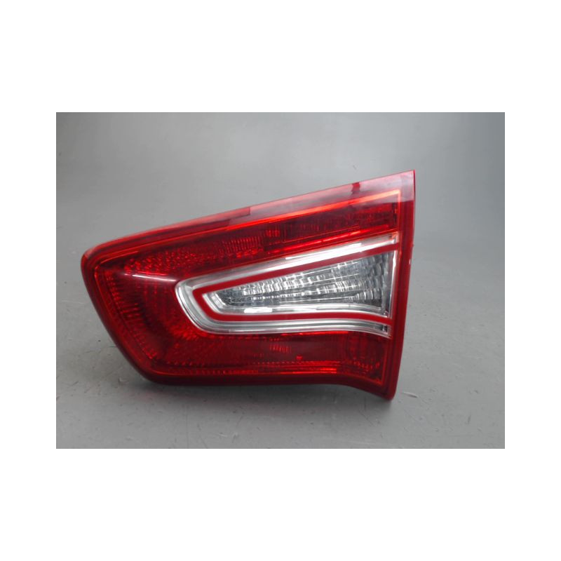 FEU ARRIERE INTERIEUR DROIT KIA SPORTAGE
