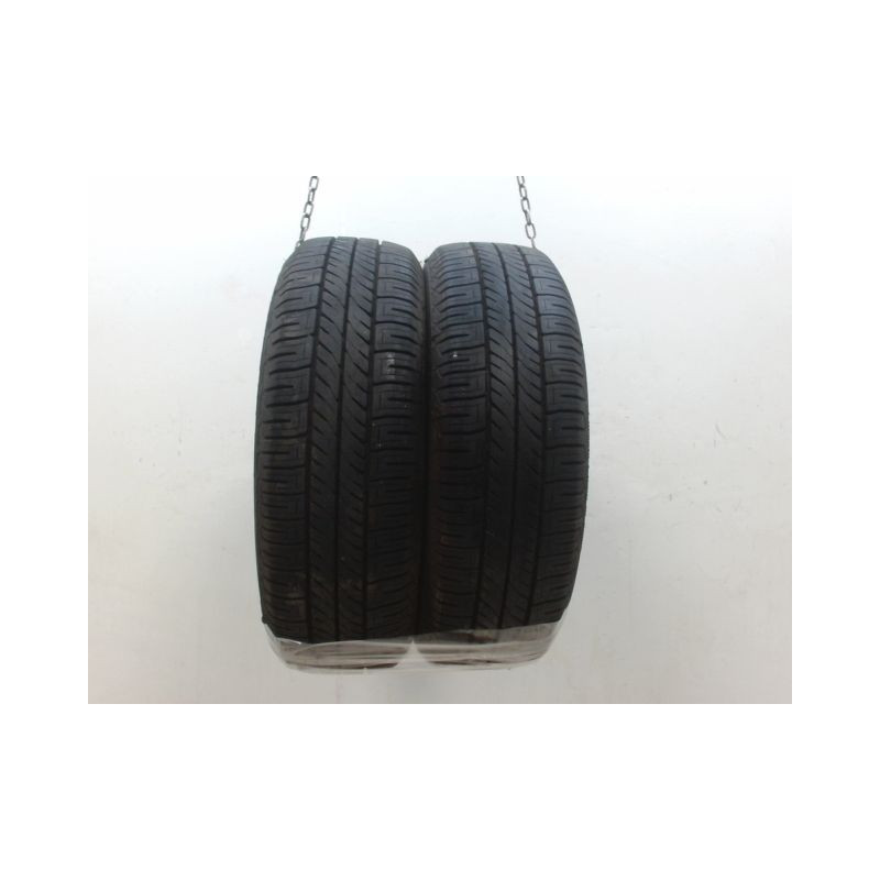 Paire de pneus GOOD YEAR GT 3 185 65 15 88 T