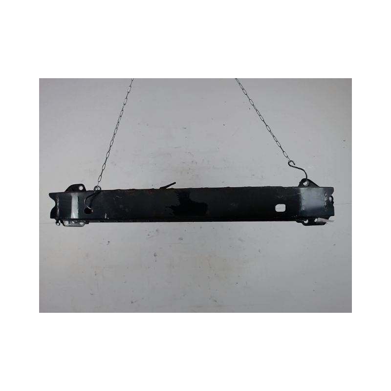 RENFORT PARE-CHOC AVANT TOYOTA AVENSIS VERSO 01-03