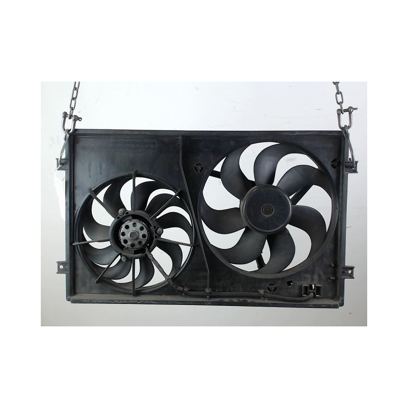 SUPPORT DE VENTILATEUR VOLKSWAGEN GOLF IV 98-2004
