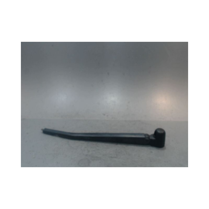 BRAS ESSUIE-GLACE ARRIERE B.M.W. SERIE 1