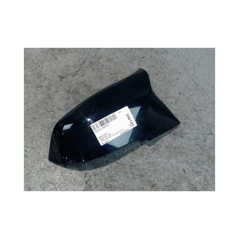 CARENAGE RETROVISEUR EXTERIEUR DROIT B.M.W. SERIE 1