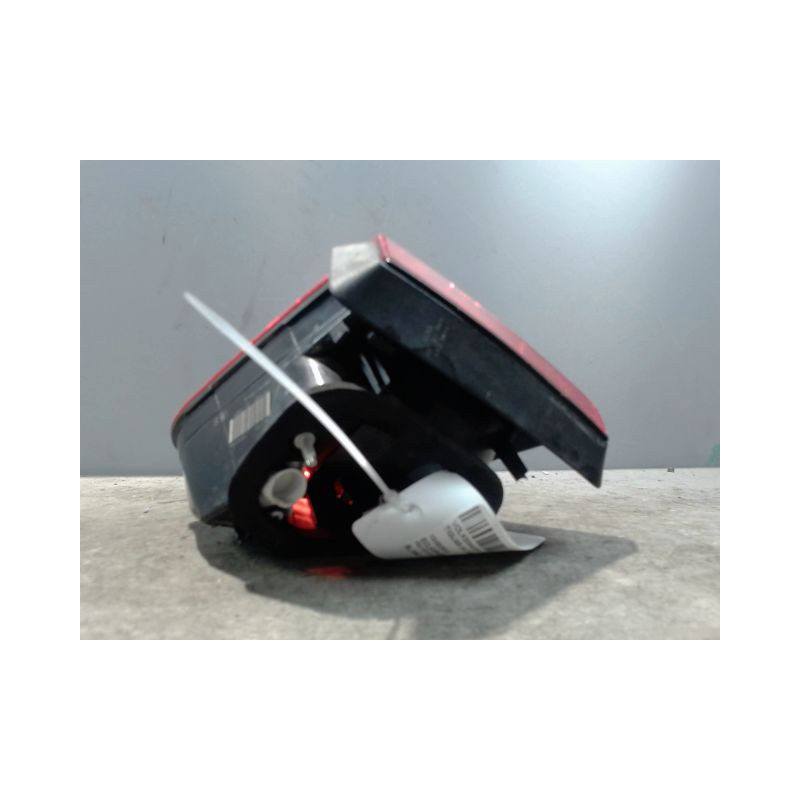 FEU ARRIERE INTERIEUR DROIT VOLKSWAGEN TIGUAN 2009-