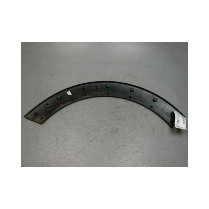 ELARGISSEUR AILE ARRIERE DROIT CITROEN C3
