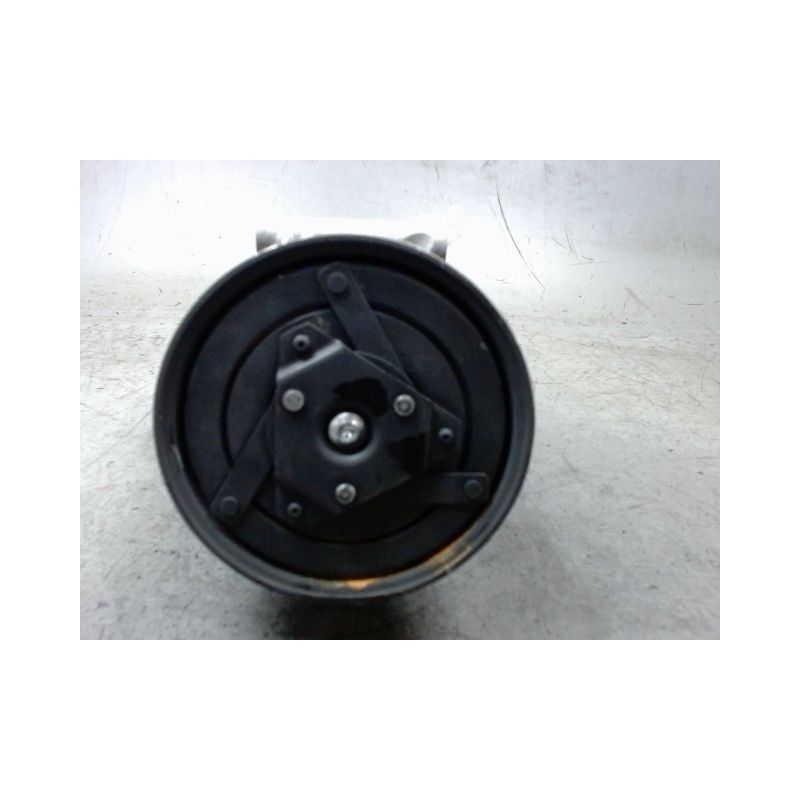 COMPRESSEUR AIR CONDITIONNE RENAULT SCENIC II PH2 2006-