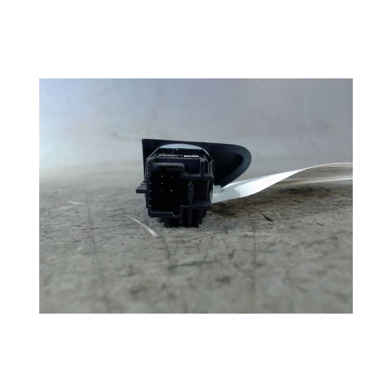 BOUTON DE WARNING RENAULT ZOE